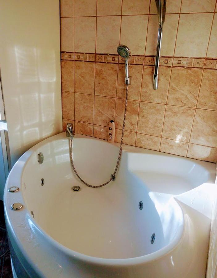 Гостевой Дом У Снежаны Provadiya Esterno foto