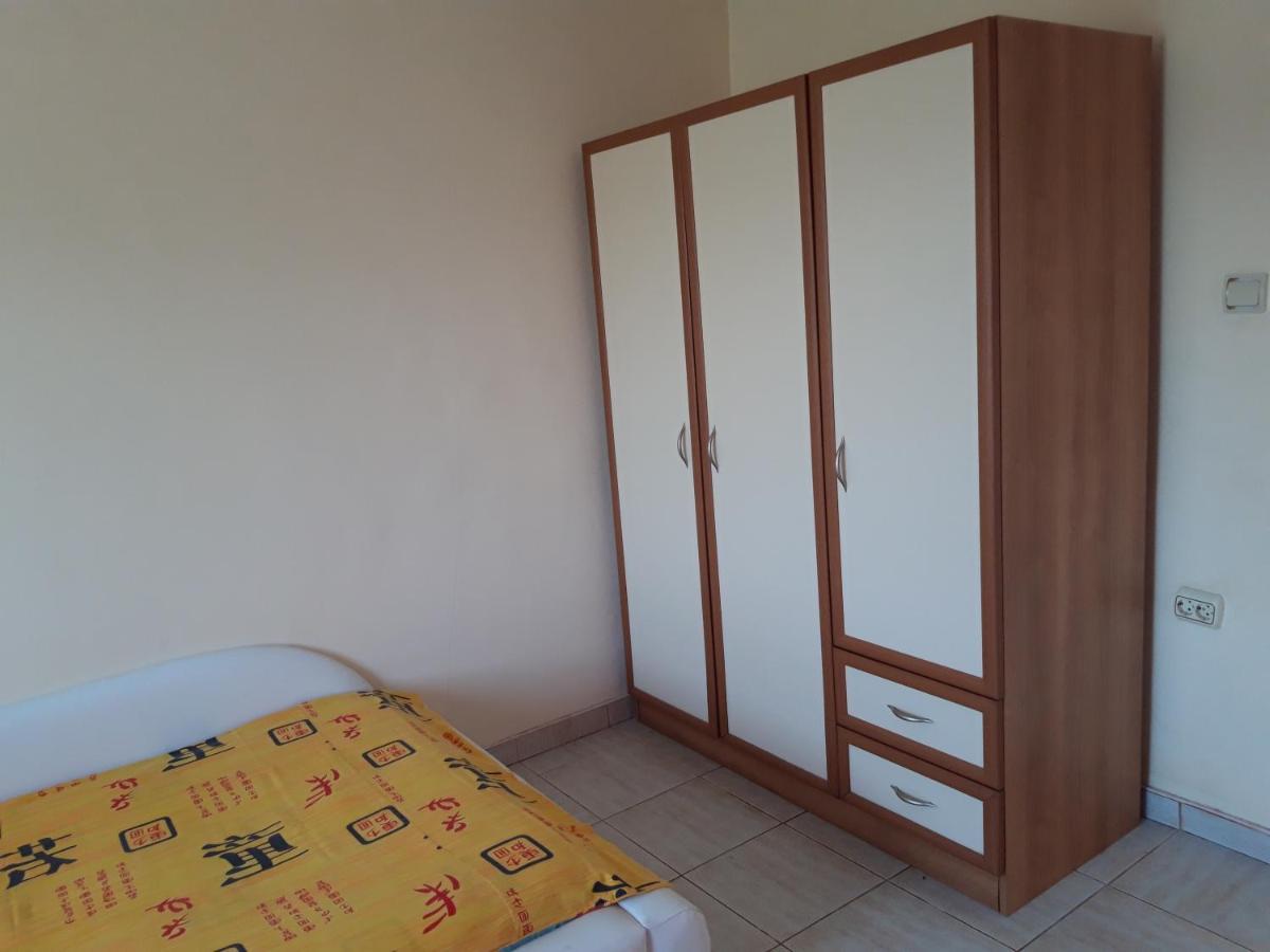 Гостевой Дом У Снежаны Provadiya Esterno foto